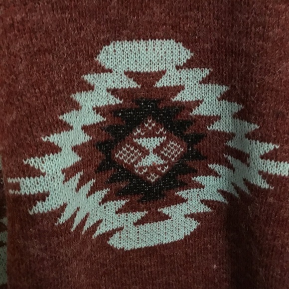 Native American Design Cardi - Picture 6 of 6